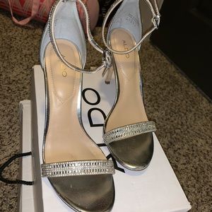 ALDO CIASA SILVER HEELS